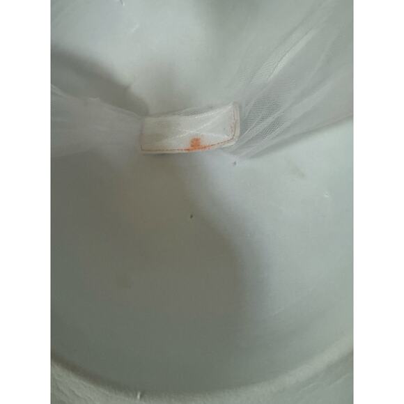 Disney Mary Poppins costume white dres with red roses - Picture 12 of 15